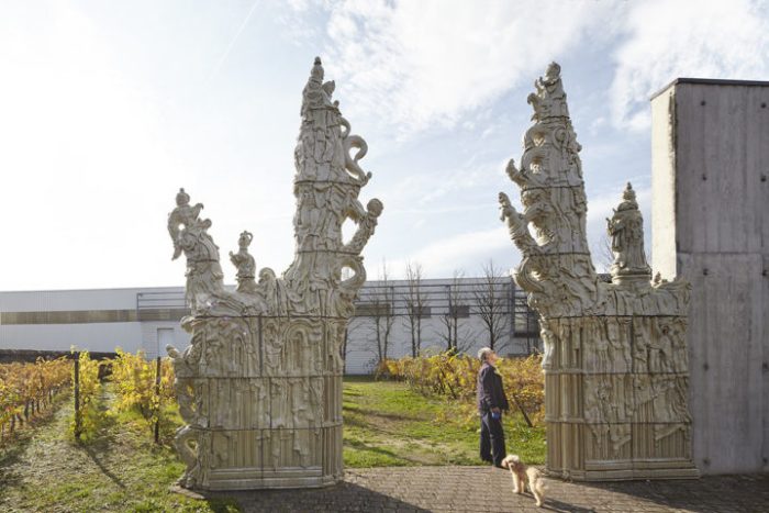 Elmar Trenkwalder, WVZ 284, 2015, ceramic, glaze, 480 x 720 x 100 cm, FRAC Alsace, Sélestat, Fr. Photo Jean Baptiste Dorner