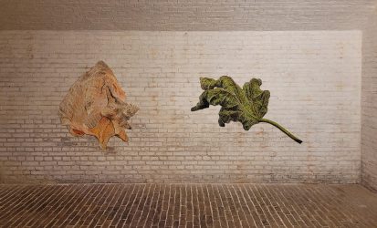 Martin Fenne, Shell, Fig Leaf, 2026- satin piping, aluminium mesh- paper-112 x 101 x 2,5 cm / 90 x 140 x 2,5 cm