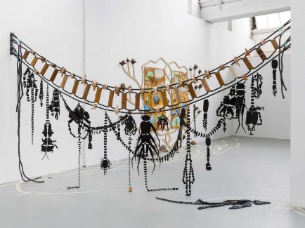 Simone Albers, Animafact 2, 2025, papier maché, rope, ceramic, wood, metal, oil paint, acrylic, earth pigment, stones, sand, 410 x 200 x 30 cm