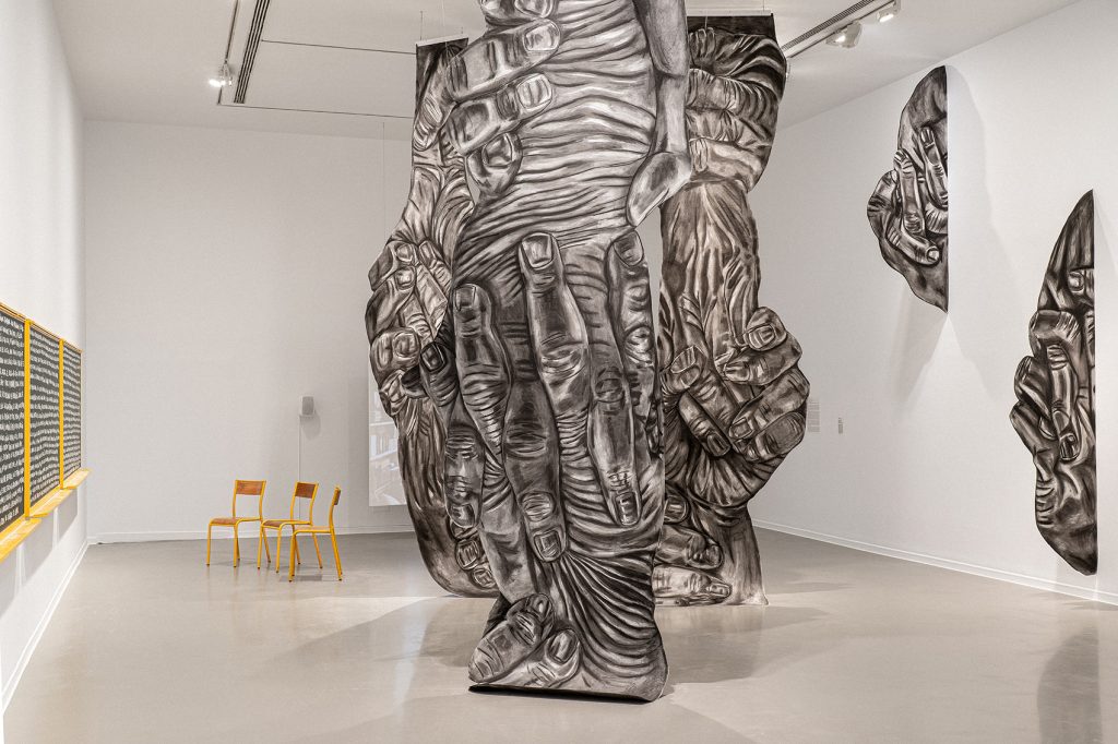 Susanna-Inglada-Bosque-2025-charcoal-on-paper-dimensions-variable-Adonde-ira-el-pajaro-que-no-vuele-La-Casa-Encendida-Madrid_c-Maru-Serrano Susanna Inglada, Bosque, 2025, charcoal on paper, dimensions variable, Adonde ira el pajaro que no vuele, La Casa Encendida Madrid, c /Maru Serrano