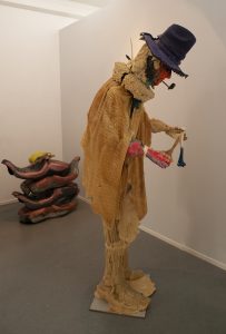 Folkert de Jong, Professor Tulip, 2014, polyurethane, pigment, plastic, 170 x 70 x 80 cm