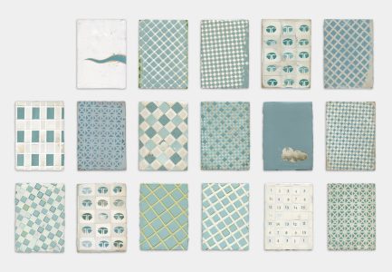 Theun Govers, no title, 2022, acrylic on panel, 17x 28 x 12 cm