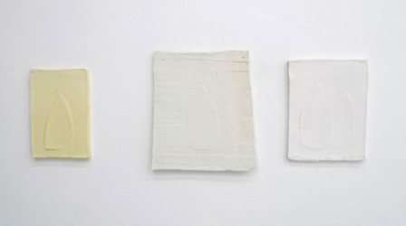 Elsbeth Ciesluk. Ironworks, 2015, cast plaster, pigment, 32 x 22 x 2 cm, 43 x 38 x 2,5 cm, 36 x 28 x 2 cm